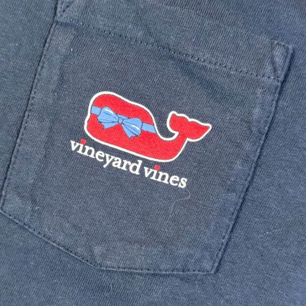 Vineyard Vines Kids Large Navy Valentine's Day Whale Box of Chocolates LS Shirt